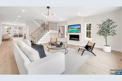 188 Broadway 1 #1, Woodcliff Lake, NJ 07677 - Photo 1