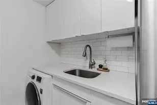 318 38th Street 407, Union City, NJ 07087 - Photo 4