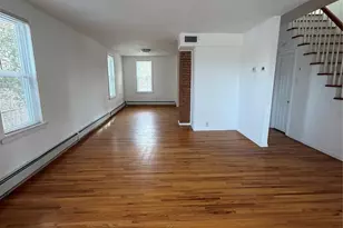 256 12th St, Palisades Park, NJ 07650 - Photo 2