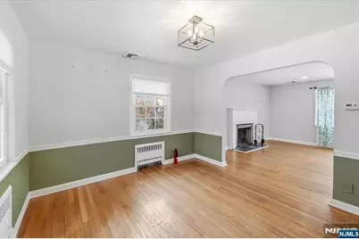 922 Wildwood Road, Oradell, NJ 07649 - Photo 10