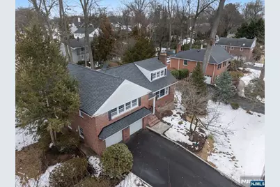 922 Wildwood Road, Oradell, NJ 07649 - Photo 4