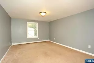 44 Chamberlain Ave 2nd Floor, Elmwood Park, NJ 07407 - Photo 14