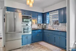 15 Furrey Pl, Paterson, NJ 07522 - Photo 10