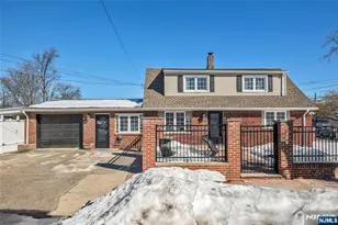 15 Furrey Pl, Paterson, NJ 07522 - Photo 1