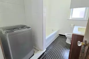 465 Oakdene Ave 2Fl, Cliffside Park, NJ 07010 - Photo 6