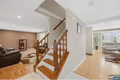 41 Woodland Road, Bloomfield, NJ 07003 - Photo 6