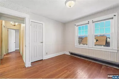 136 Gray Street, Bogota, NJ 07603 - Photo 22