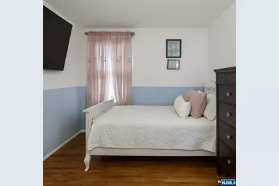 269 Delano Place, Fairview, NJ 07022 - Photo 8