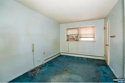 286 Ridgewood Boulevard, Washington Township, NJ 07676 - Photo 20