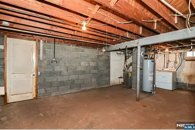 286 Ridgewood Boulevard, Washington Township, NJ 07676 - Photo 22