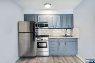 2180 Center Ave 6E, Fort Lee, NJ 07024 - Photo 10