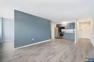 2180 Center Ave 6E, Fort Lee, NJ 07024 - Photo 2