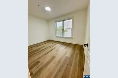 5 Monitor Street 202 #202, Jersey City, NJ 07304 - Photo 6