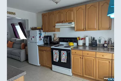 321 Washington Avenue, Dumont, NJ 07628 - Photo 2