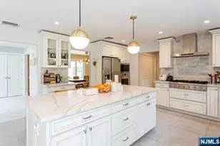 18 Cedar Ct, Closter, NJ 07624 - Photo 12