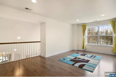 101 Autumn Court, Little Falls Township, NJ 07424 - Photo 18