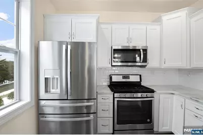 101 Autumn Court, Little Falls Township, NJ 07424 - Photo 10