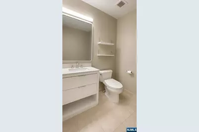 100 Old Palisade Road 1813 #1813, Fort Lee, NJ 07024 - Photo 8