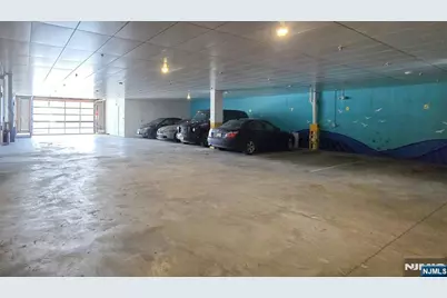 211 Baldwin Avenue 403 #403, Jersey City, NJ 07306 - Photo 8