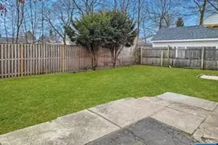 126 W Hudson Ave 2A, Englewood, NJ 07631 - Photo 4