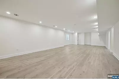 5 Foxcroft Drive, Livingston, NJ 07039 - Photo 30