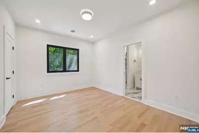 5 Foxcroft Drive, Livingston, NJ 07039 - Photo 22