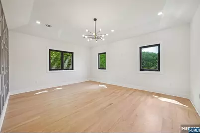 5 Foxcroft Drive, Livingston, NJ 07039 - Photo 18