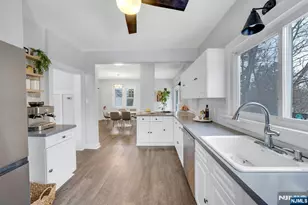 561 Lincoln Ave, Glen Rock, NJ 07452 - Photo 14