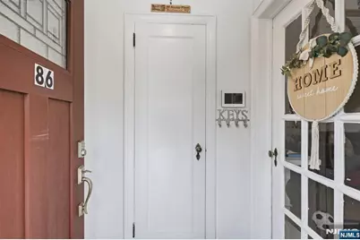 86 Knapp Place, Englewood, NJ 07631 - Photo 4