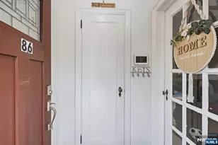 86 Knapp Pl, Englewood, NJ 07631 - Photo 4