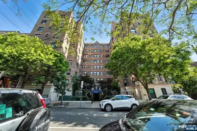 50 Glenwood Avenue 702 #702, Jersey City, NJ 07306 - Photo 10