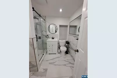 553 5th Avenue, Lyndhurst Township, NJ 07071 - Photo 4