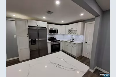 553 5th Avenue, Lyndhurst Township, NJ 07071 - Photo 2