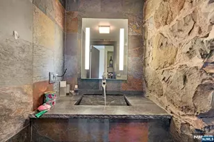 17 Hillside Ave, Upper Saddle River, NJ 07458 - Photo 20