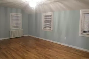 80 Carlton Ave 2nd Fl, East Rutherford, NJ 07073 - Photo 4