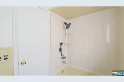 619 Sussex Street 3 #3, Harrison, NJ 07029 - Photo 14