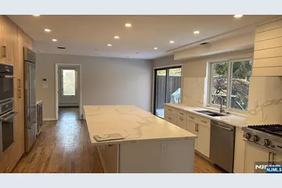 3 Forest Road, Tenafly, NJ 07670 - Photo 12