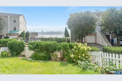 66 Bergen Ridge Road Unit 1 #Unit 1, North Bergen, NJ 07047 - Photo 20