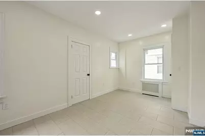 160 3rd Avenue, Hawthorne, NJ 07506 - Photo 18