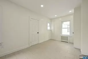 160 3rd Ave, Hawthorne, NJ 07506 - Photo 18