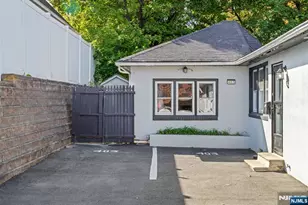 403 B Essex A, Hackensack, NJ 07601 - Photo 2