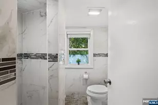 403 B Essex A, Hackensack, NJ 07601 - Photo 20