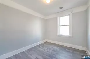 51 Maple St, Garfield, NJ 07026 - Photo 10