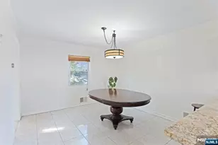 365 Rockledge Pl, Teaneck Township, NJ 07666 - Photo 6