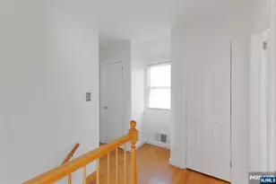 365 Rockledge Pl, Teaneck Township, NJ 07666 - Photo 14