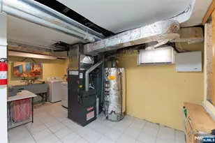 365 Rockledge Pl, Teaneck Township, NJ 07666 - Photo 26