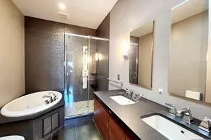 107 Roosevelt Pl, Palisades Park, NJ 07650 - Photo 14