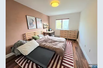 107 Roosevelt Place, Palisades Park, NJ 07650 - Photo 30