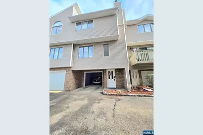 107 Roosevelt Place, Palisades Park, NJ 07650 - Photo 34