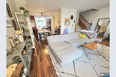 107 Roosevelt Place, Palisades Park, NJ 07650 - Photo 24